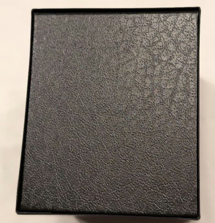 ​【新品未使用】G-SHOCK DW-5750UE-1JF カシオ（国内正規品）