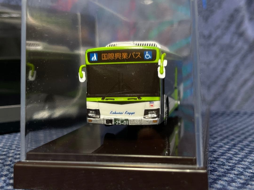 アドウイング 国際興業バス いすゞエルガ 1/80