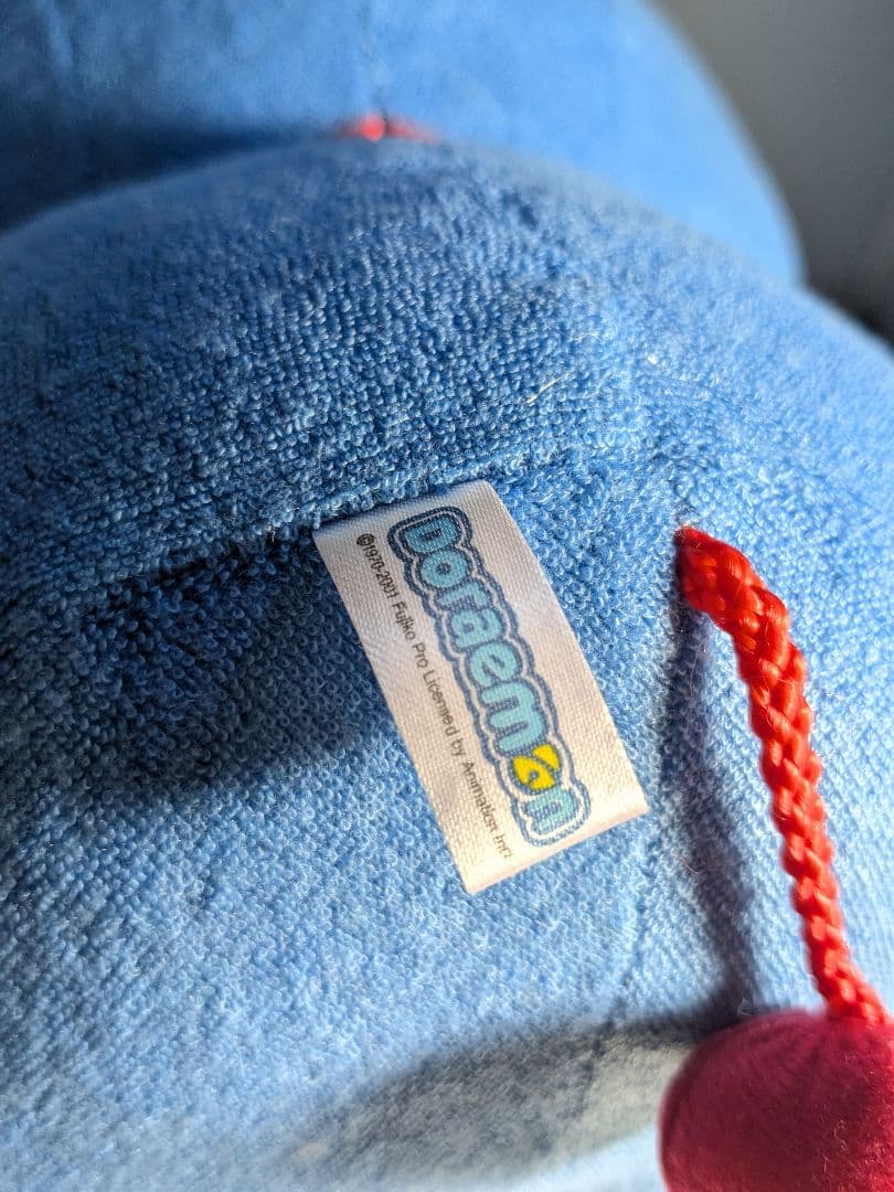 激レア　2002年　台湾限定　タグ付き　美品　ドラえもん　ぬいぐるみ