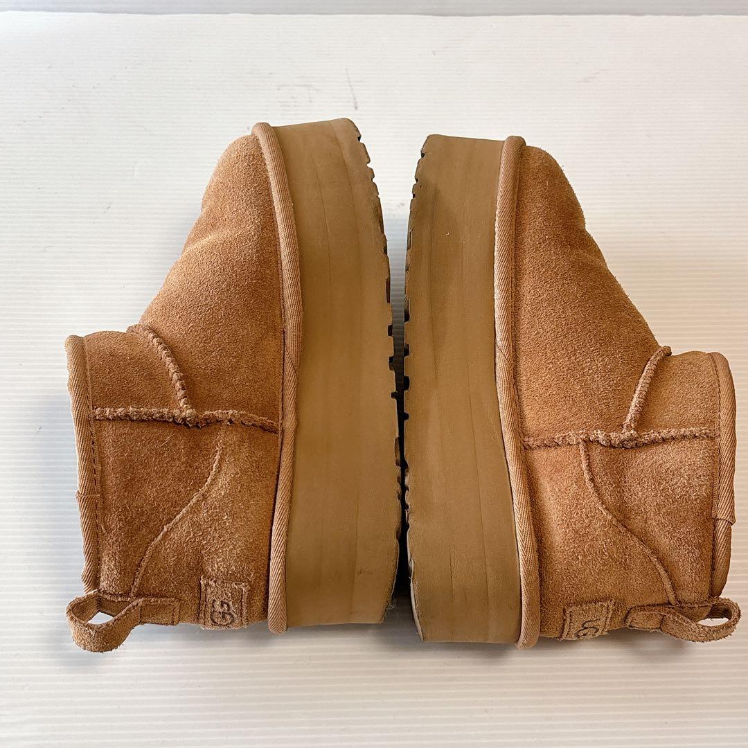 美品⭐︎UGG クラシックウルトラミニプラットフォーム　チェスナット22.0㎝