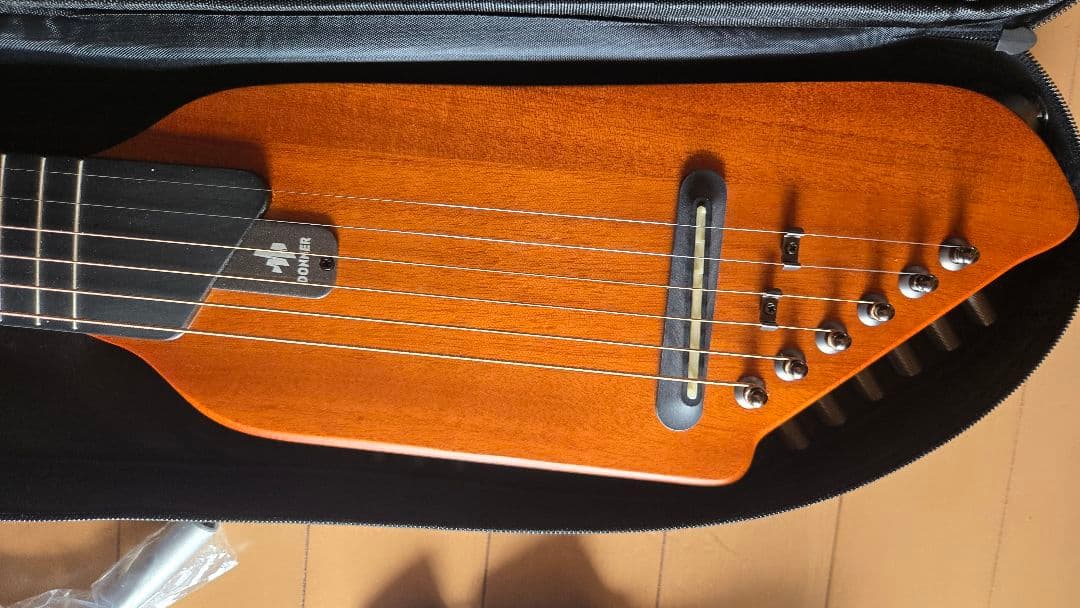 Donnerサイレントギター 　ソフトケース付き