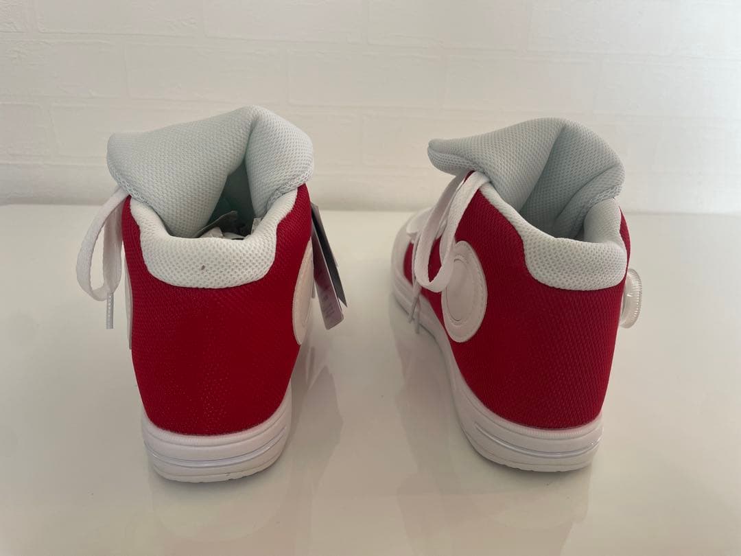 新品未使用　名探偵コナン キック力増強シューズ【24cm】