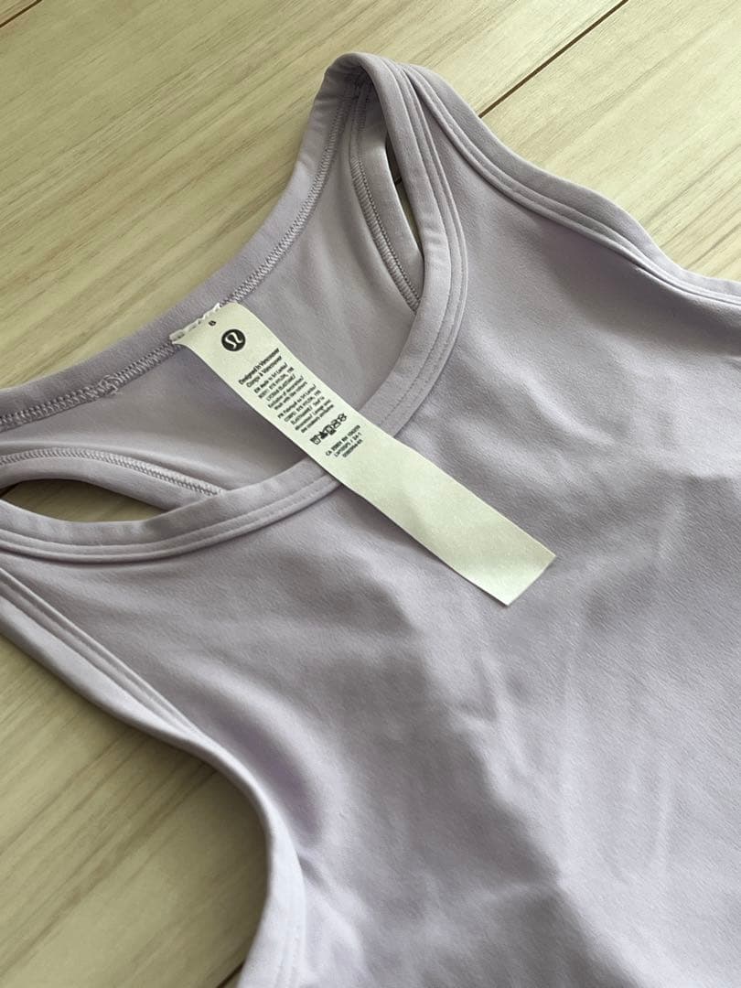 lululemmon レディース　Aligne タンクトップ