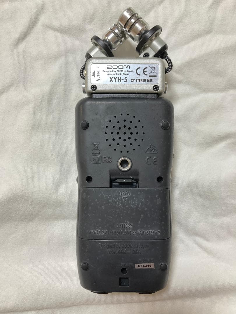 ZOOM H5 ハンディレコーダー