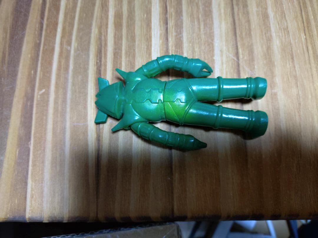 敵ロボ3個セット　レッドバロンより　ブルマァク