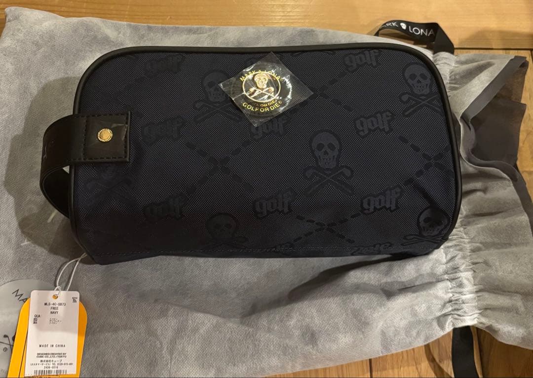 ゴルフ　マークアンドロナ　gauge camo clutch bag