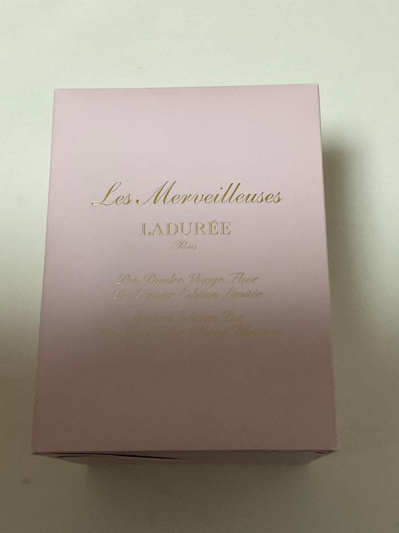 レ・メルヴェイユーズ リミテッドエディション サクラ