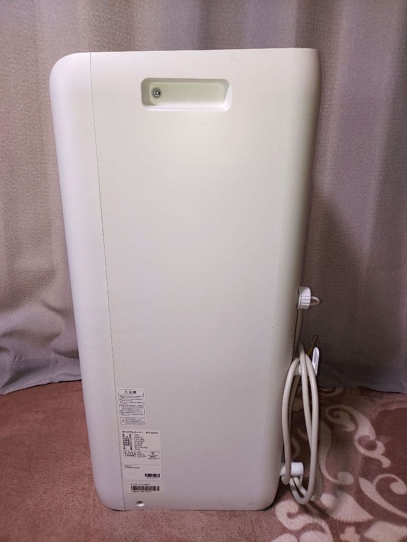 アイリスオーヤマ ポータブルクーラーIPA-2202G 付属部品あり。