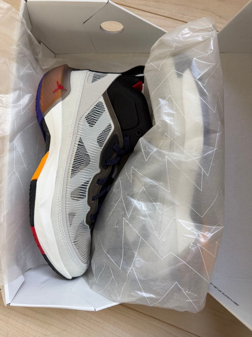 Air Jordan 36 ホワイト/ブラック/パープル/レッド