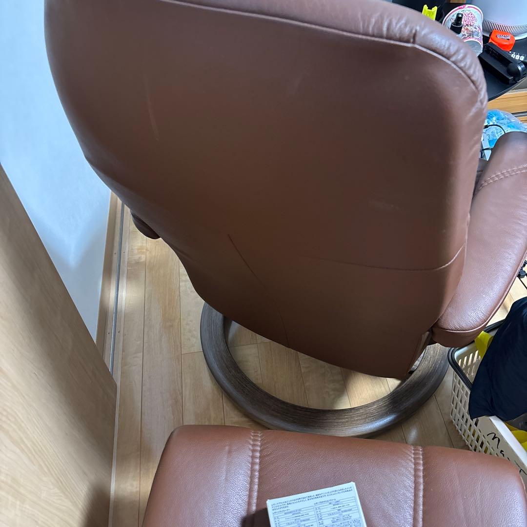 福岡市近郊送料無料 ブラウン レザー リクライニングチェア オットマン付