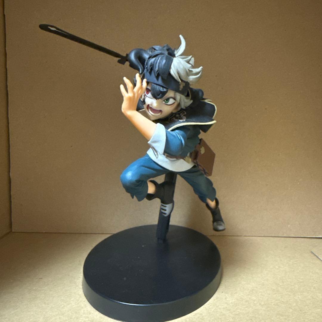 ブラッククローバー DXF アスタ フィギュア　Bカラー