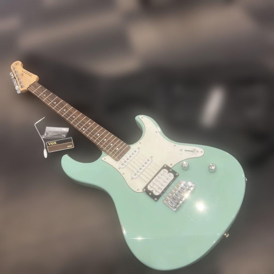1016 Yamaha エレキギター ミントグリーン