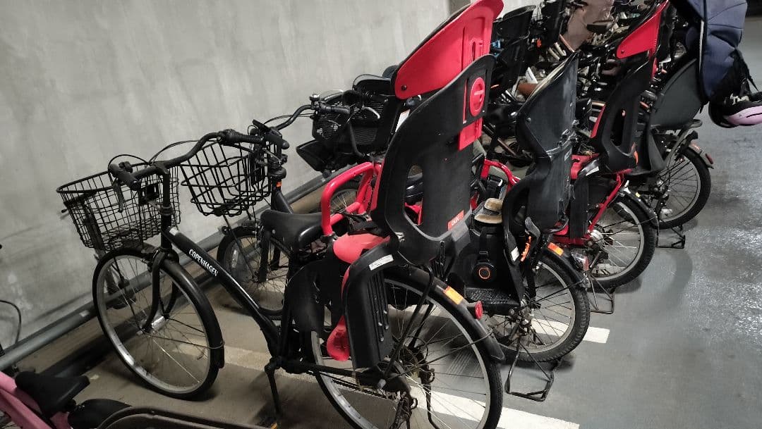 ★引取のみ対応 さいたま市西区 ママチャリ、チャイルドシート付き 6段変速自転車