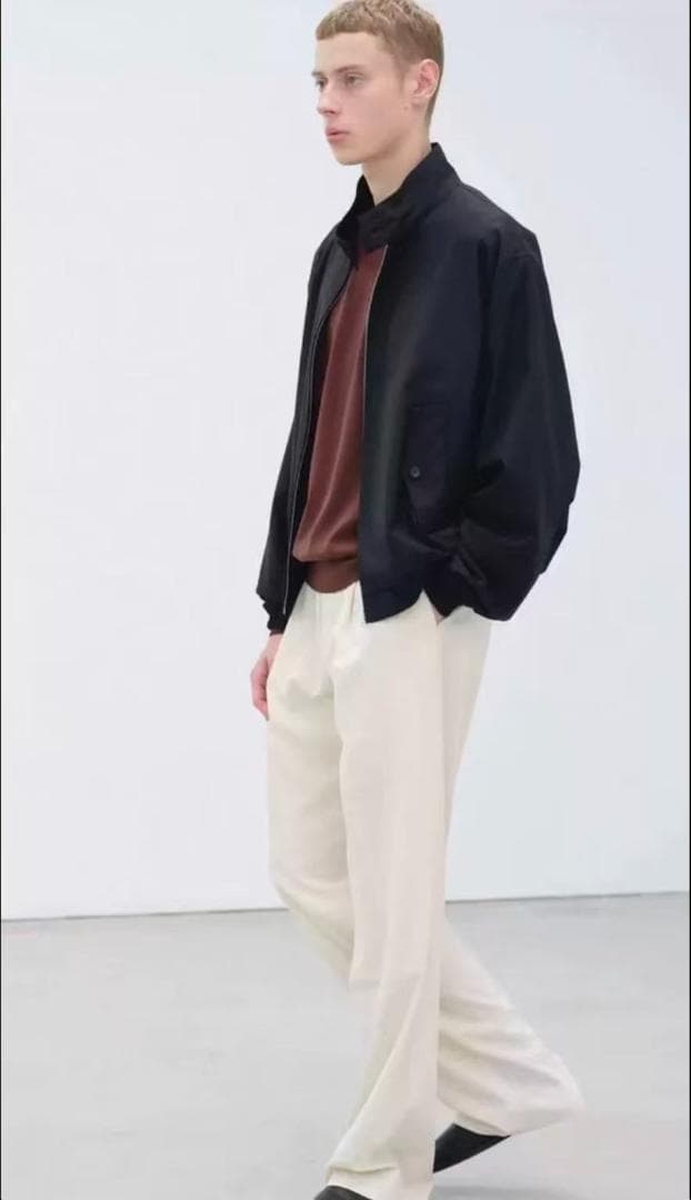 AURALEE ブラック ジャケット ジップアップ 4