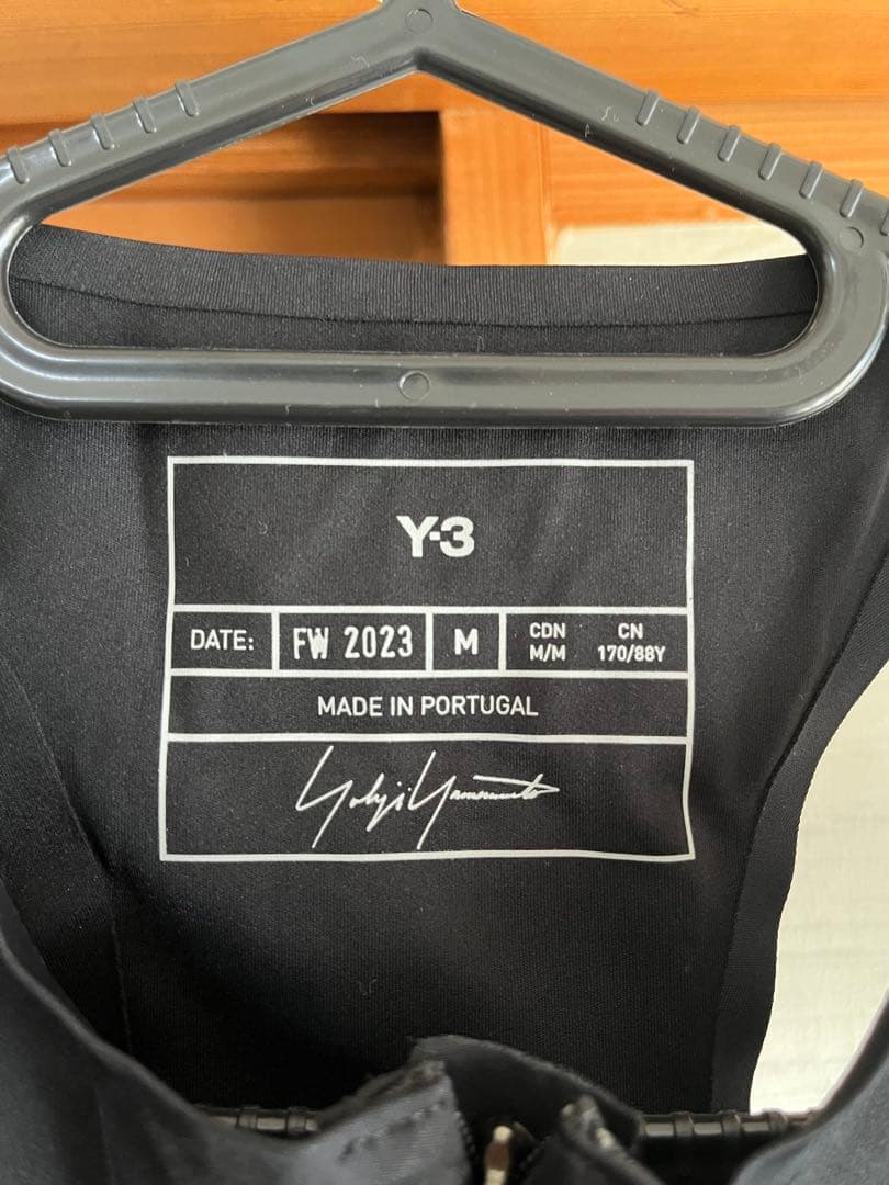 Y-3 　アディゼロ　ラントップ