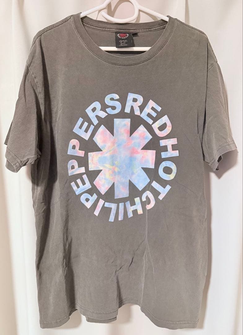 RED HOT CHILI PEPPERS Tシャツ