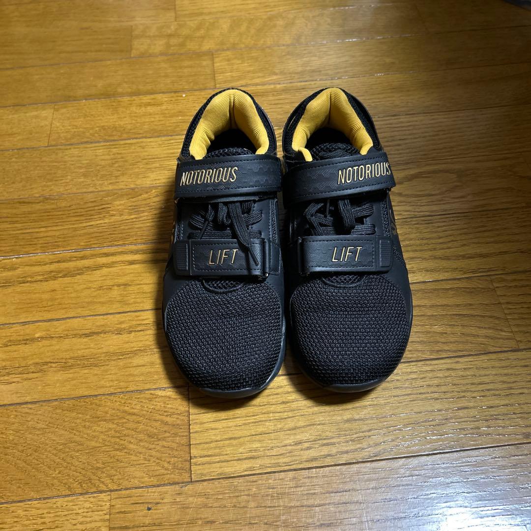 NOTORIOUS LIFT ローニンリフターズ　ブラック/ゴールド / 42