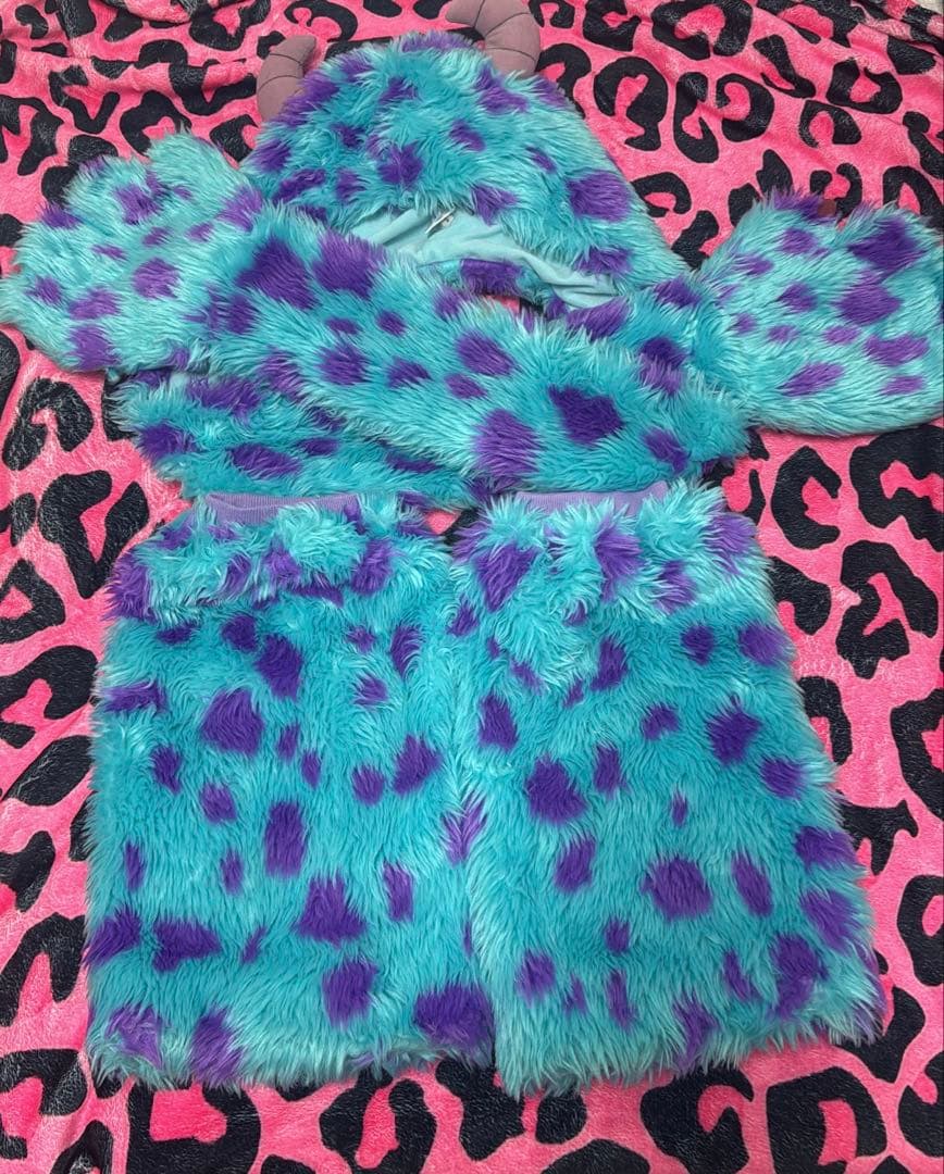 ディズニー　サリー　ファンキャップ、レッグウォーマーセット