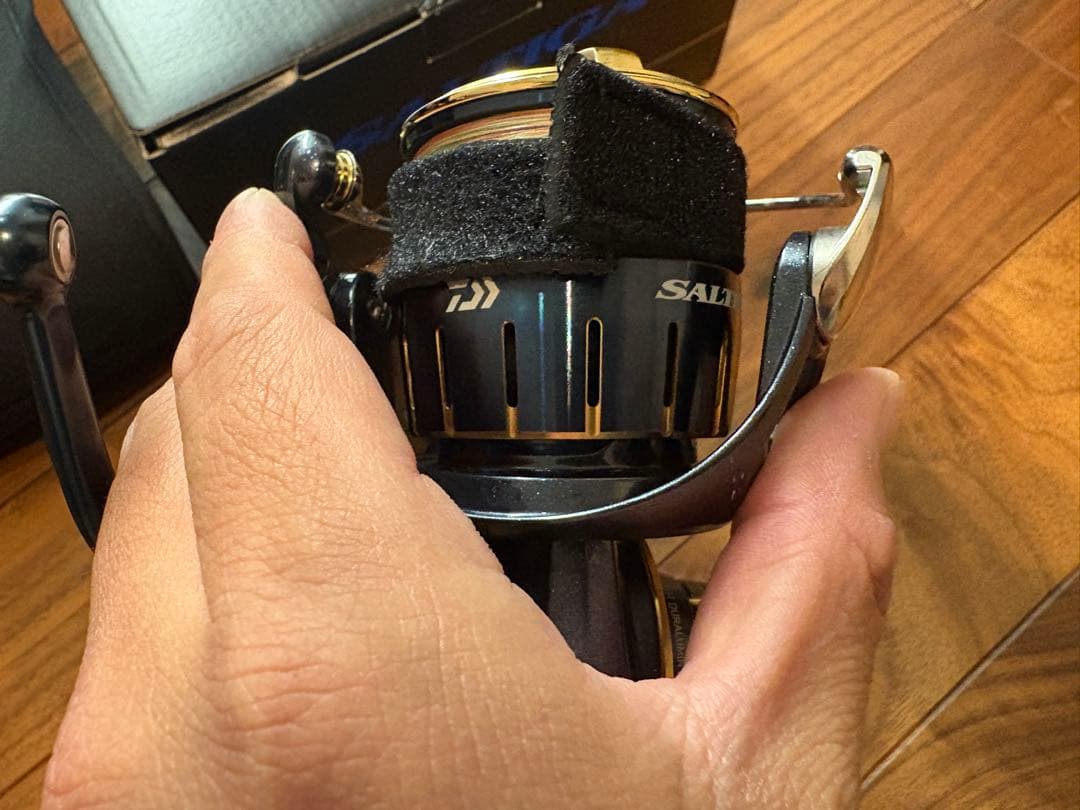 【美品】ダイワ 23ソルティガ4000xh