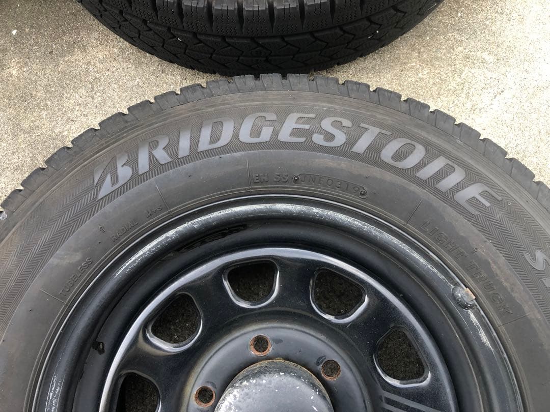 スタッドレスタイヤ 15インチ デイトナ DAYTONA ハイエース VL1