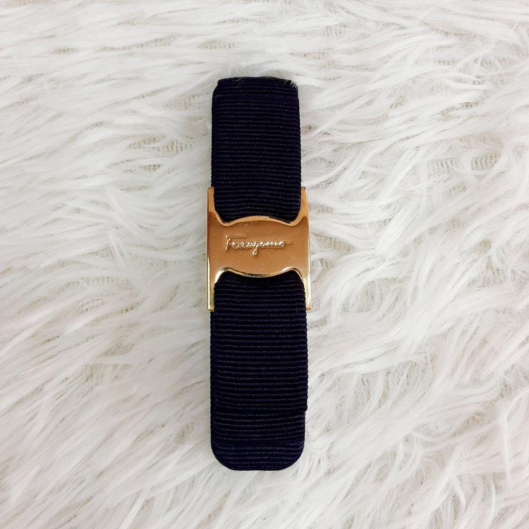 こ*も様 美品◎Ferragamo フェラガモ VARA ヴァラリボン バレッタ