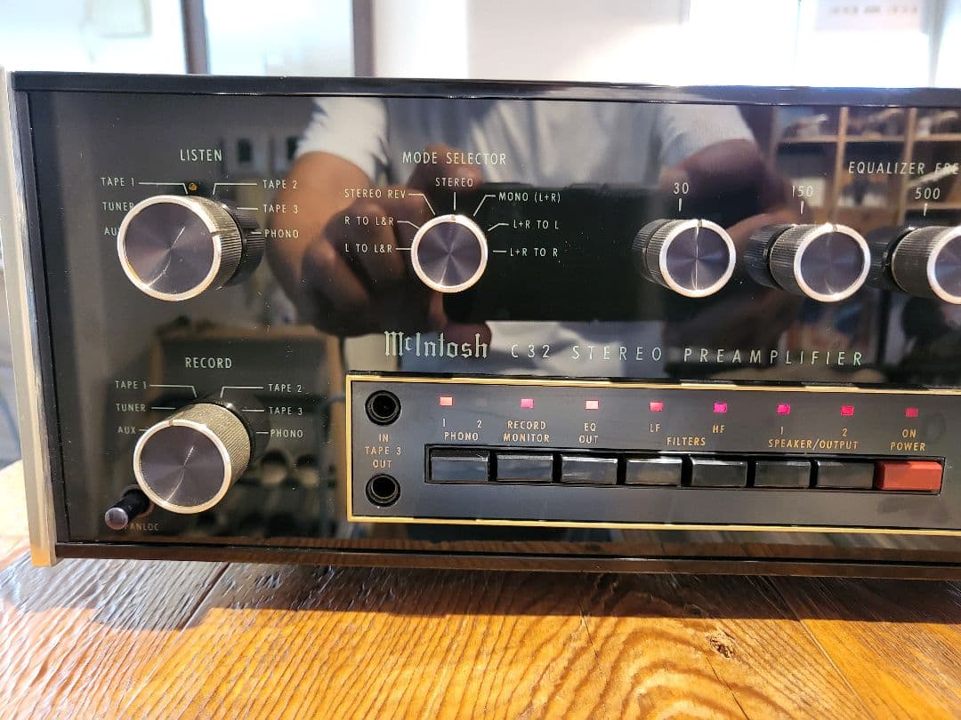 McIntosh マッキントッシュ C32 プリアンプ 【動作品】