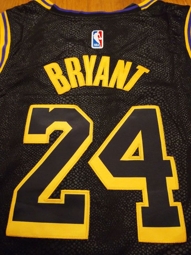 まさや ナイキ レイカーズ コービーブライアント選手 ユニフォーム