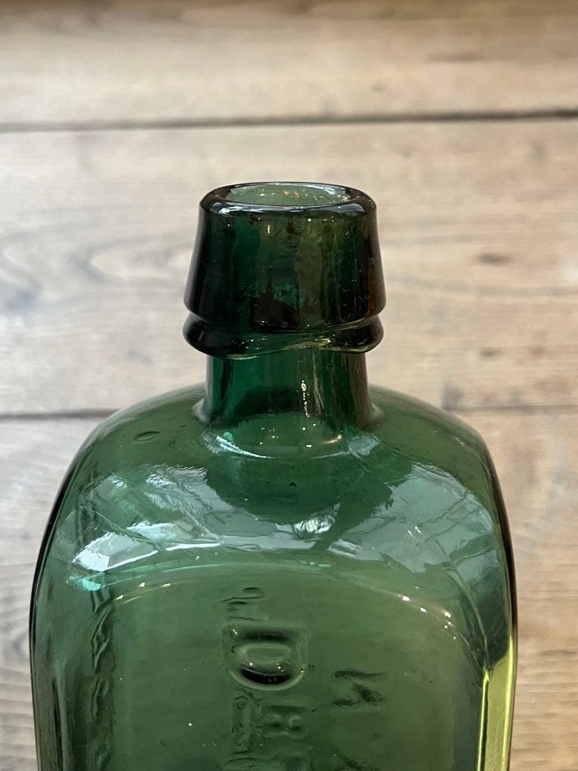 Dr. Townsend’s　薬瓶　ガラス　19世紀　古道具　Q2285