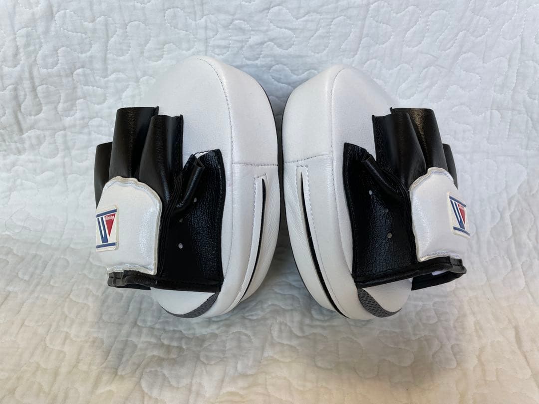 Winning ボクシングミット 特注有名トレーナー・世界チャンプ使用中。新品