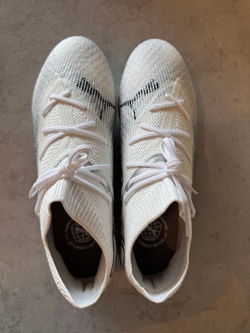 PUMA サッカースパイク　24.5cm