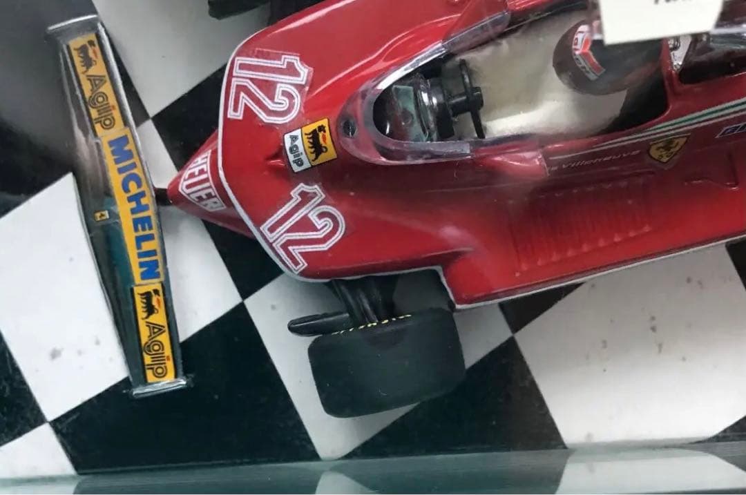 ミニチャンプス 1/43フェラーリ 312 T 4 ジル・ビルヌーブ