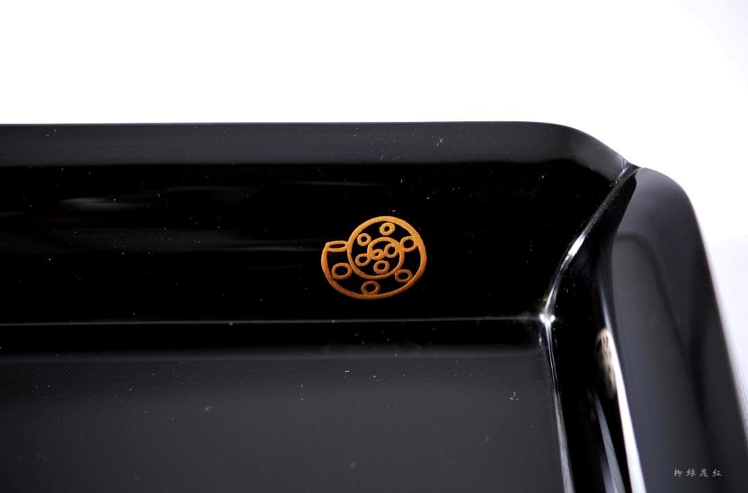 【Tatsu Kazuki】茶平一斎 海松貝蒔絵 四方盆 共箱