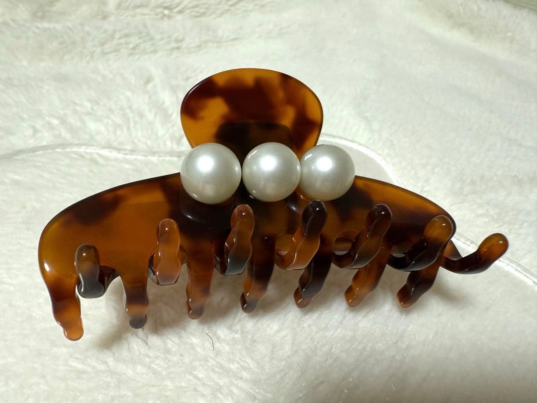 アレクサンドルドゥパリ エカイユ Mクリップ パール