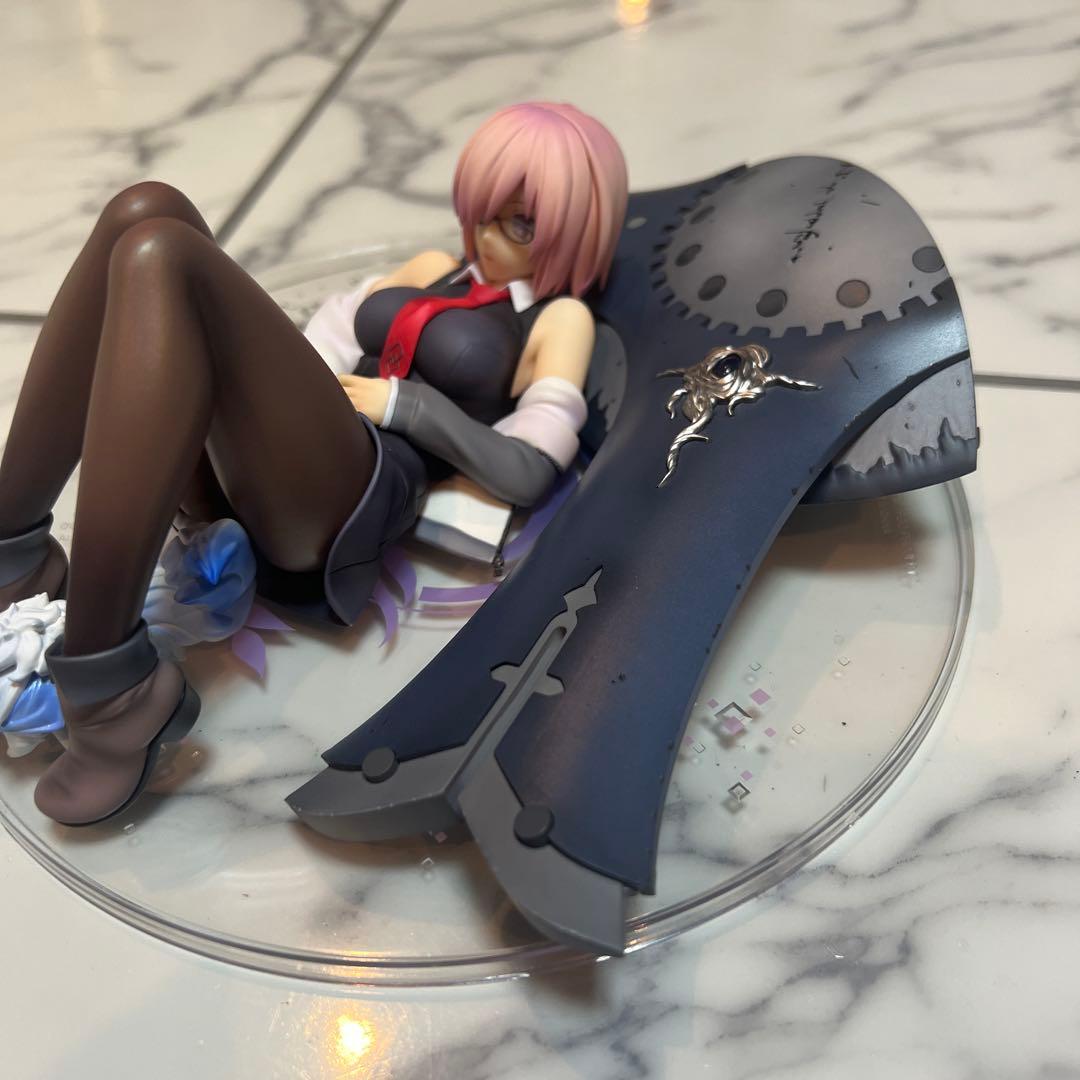 マシュ・キリエライト　アルター　フィギュア