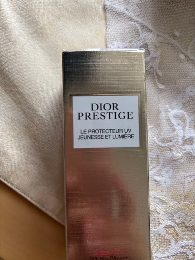 Dior Prestige ホワイト プロテクター UV ミール +30ml