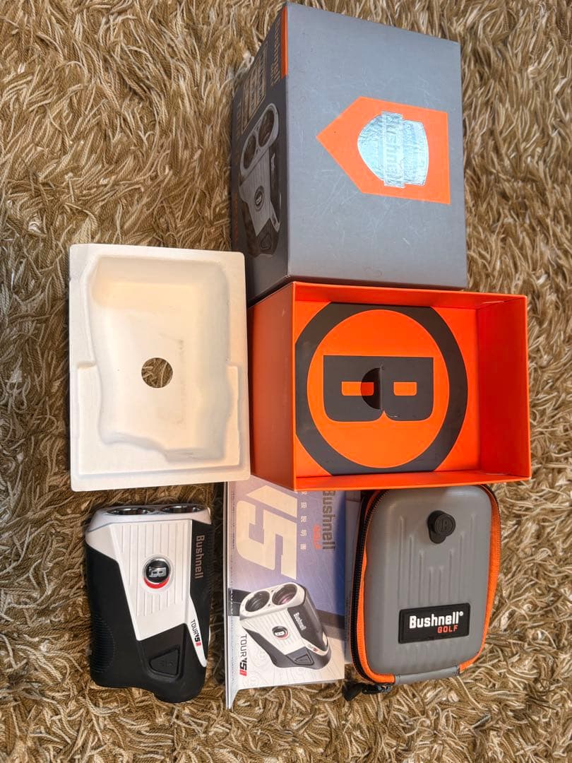 Bushnell Tour V5 ゴルフ用距離計【限定色】　ホワイト