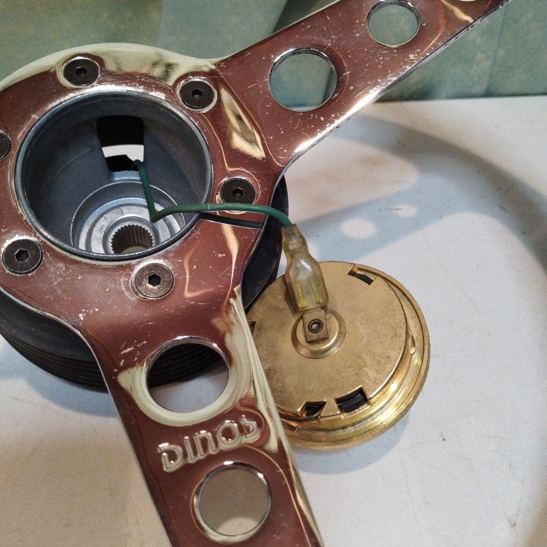 旧車　1部木製　木製ハンドル　 DINOS 直径36cm