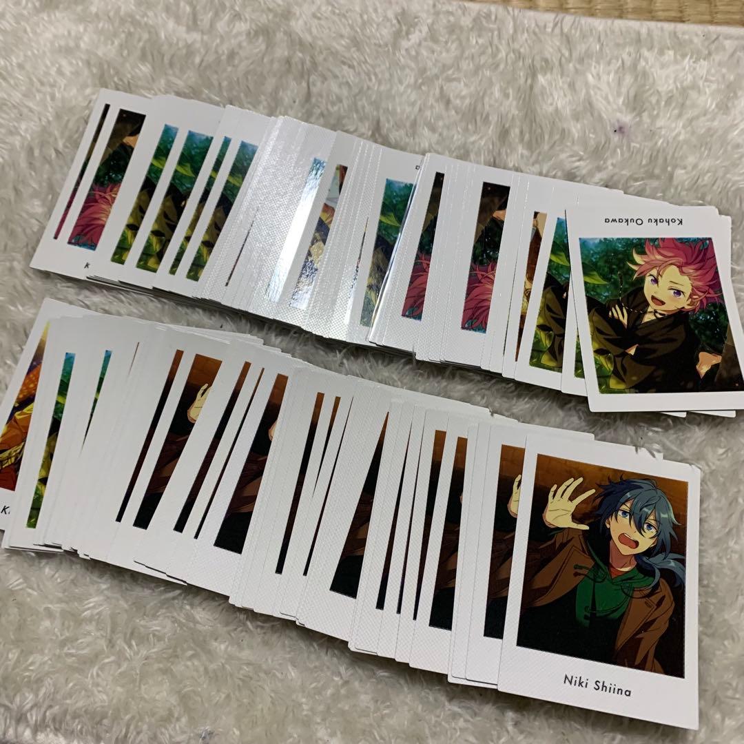 あんスタ　まとめ売り　大量　段ボール　缶バッジ