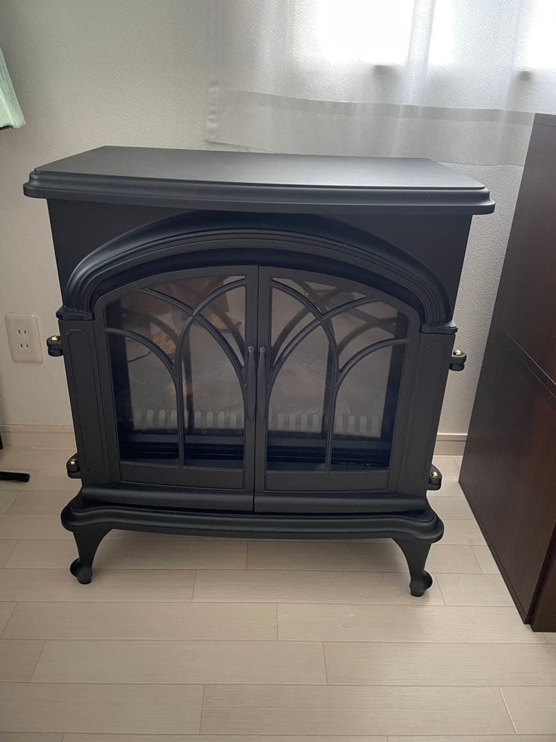 【2017年製】ニトリ　ワイド暖炉型ファンヒーター　BLT-999B-3