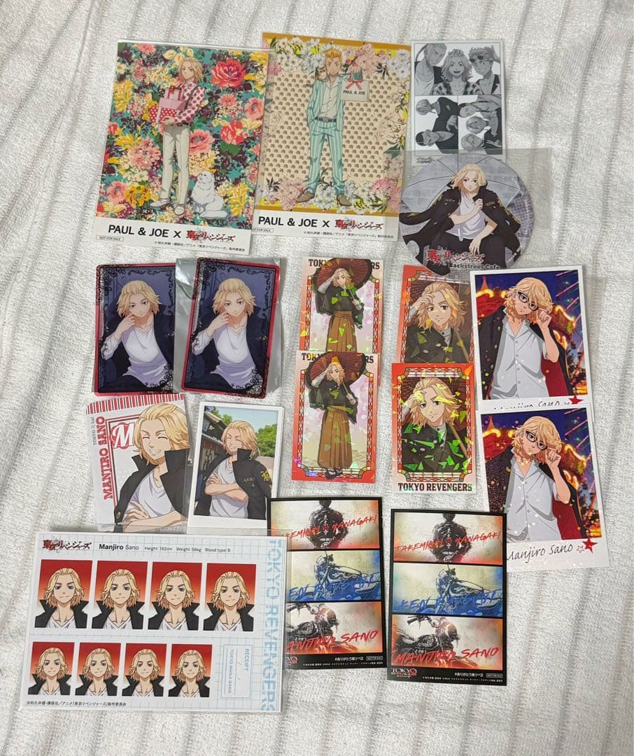 【今週末限定】東京リベンジャーズ　まとめ売り　佐野万次郎　マイキー　缶バッジ等