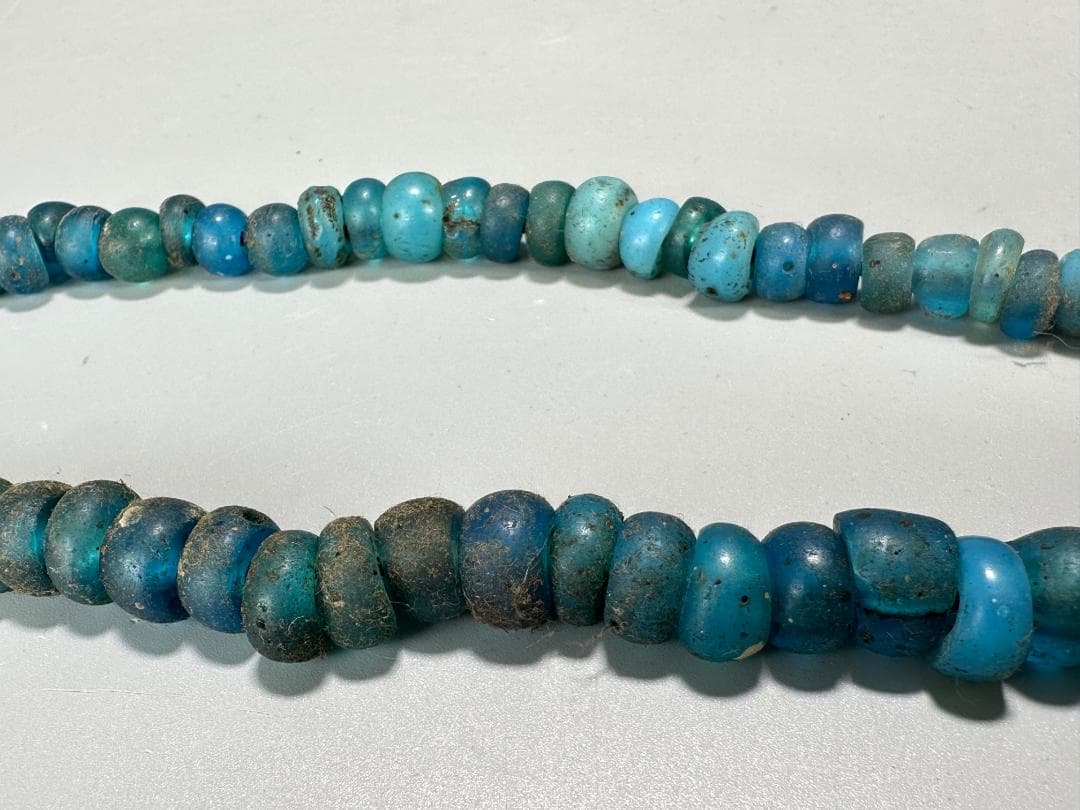 アイヌ美術　タマサイ　首飾り 念珠 アイヌ 時代品 とんぼ玉 ガラス玉