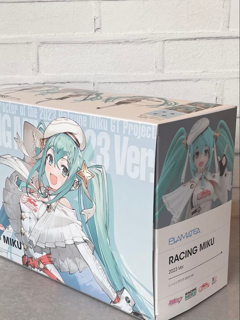 【全塗装・完成品】 レーシングミク 2023Ver. 【PLAMATEA 】