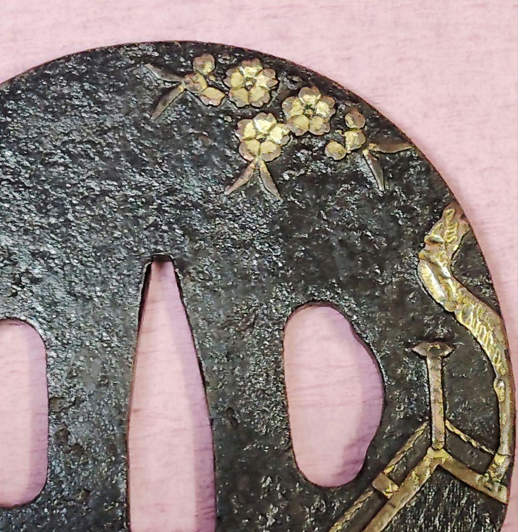 刀装具 鐔 鍔 無銘 鉄地 金象嵌 色絵 庭園 桜図 丸形鐔 時代物
