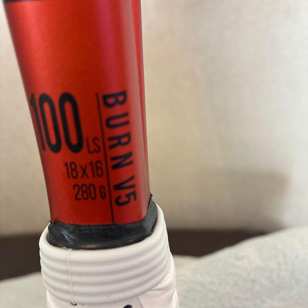 Wilson Burn V5 100LSテニスラケット グリップサイズ2