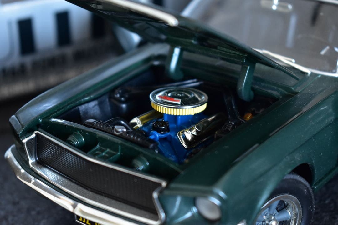 1/18 グリーンライト ブリット ‘68 フォード マスタング マックイーン