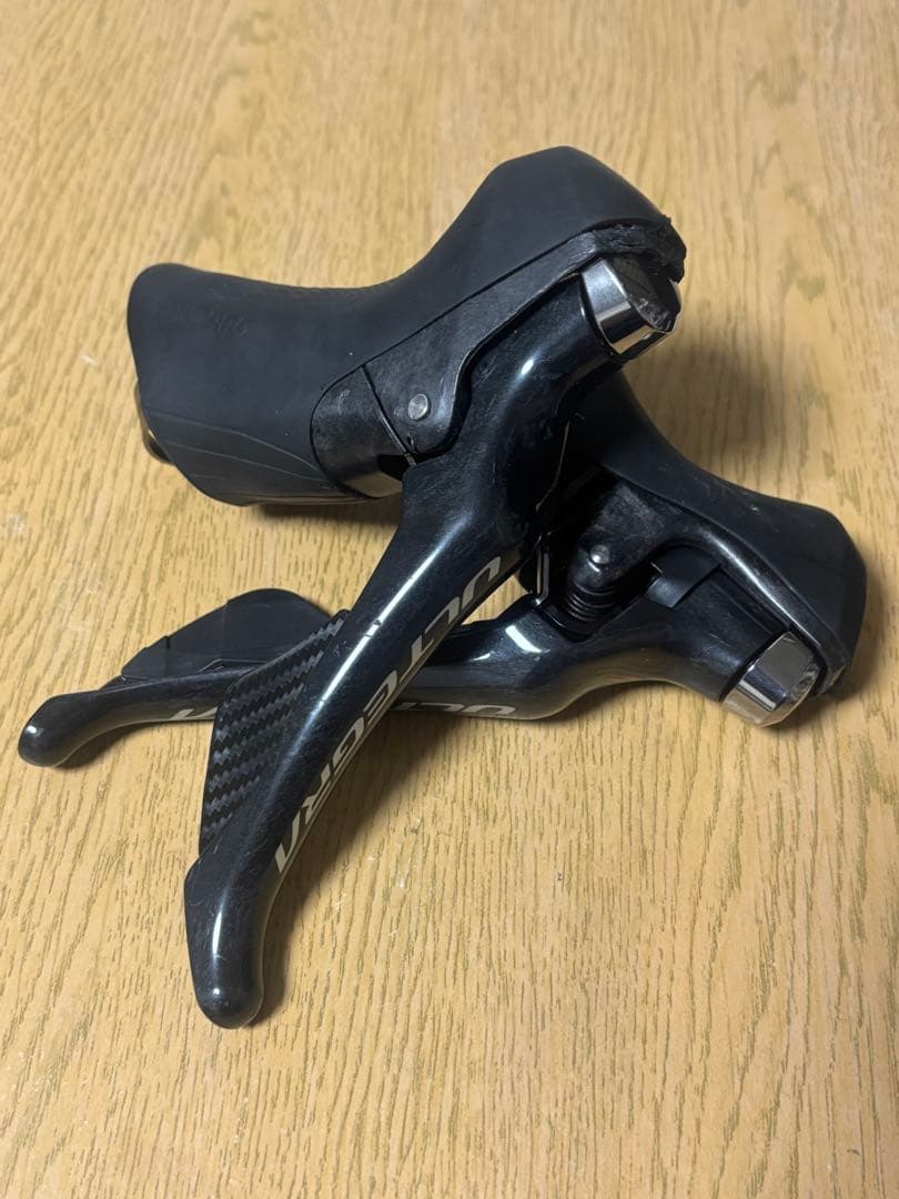 ST-R8000 アルテグラ