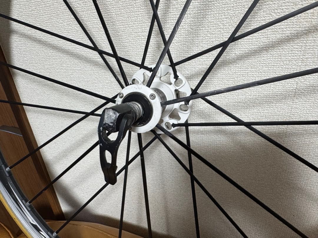 FULCRUM RACING ZERO ホワイトハブ