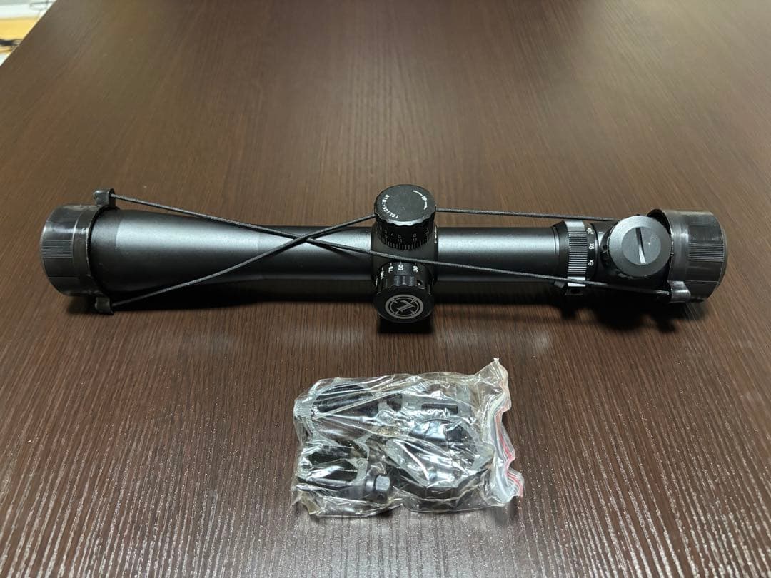 Leupold mark4 スコープ　レプリカ　新品未使用