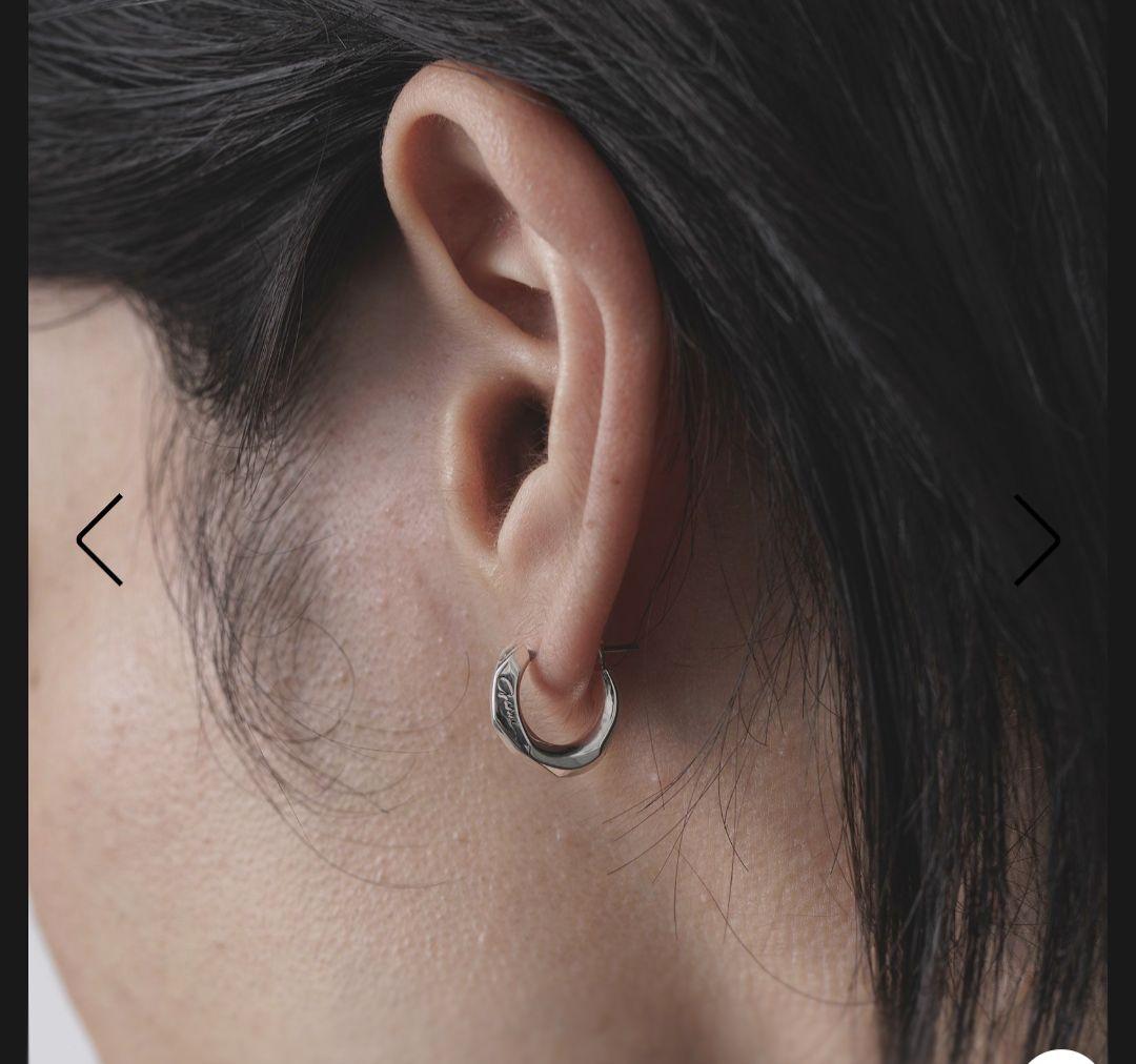 定価22000円【美品】GARNI クロッケリー 両耳ピアス フープ sv925