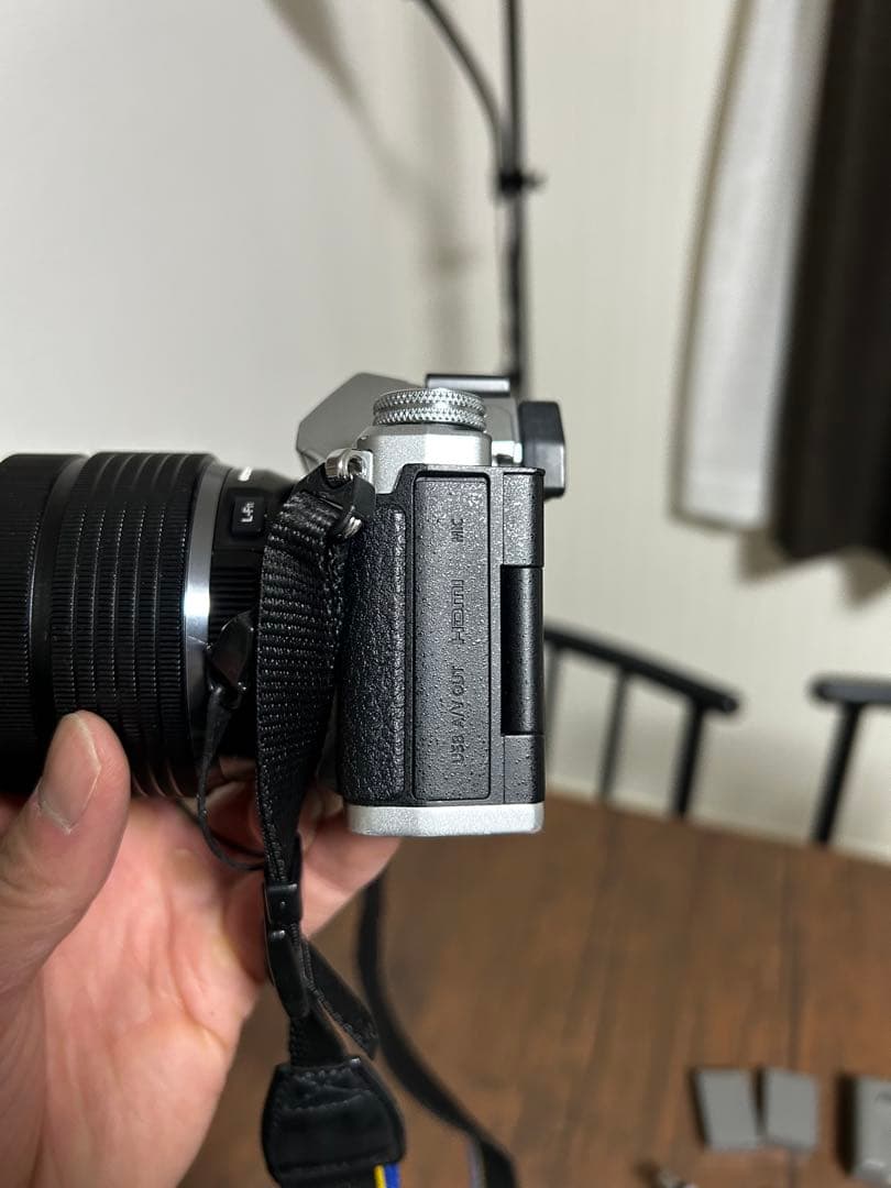 デジタルカメラ OLYMPUS OM-D E-M5 Mark II 12-40mm PRO